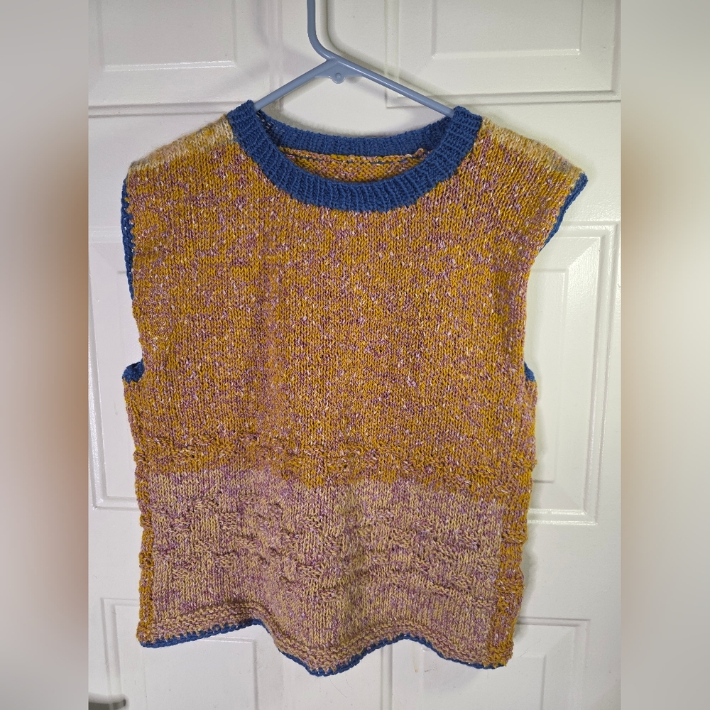 Colorful Knit Women's Sweater Vest No Tag Size‎ Small